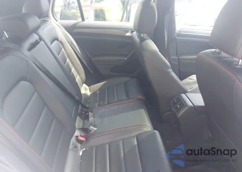 2019 Volkswagen Golf Gti 2.0T Autobahn/2.0T Rabbit Edition/2.0T S/2.0T Se z USA, uszkodzony, nr VIN 3VW5T7AU4KM000538